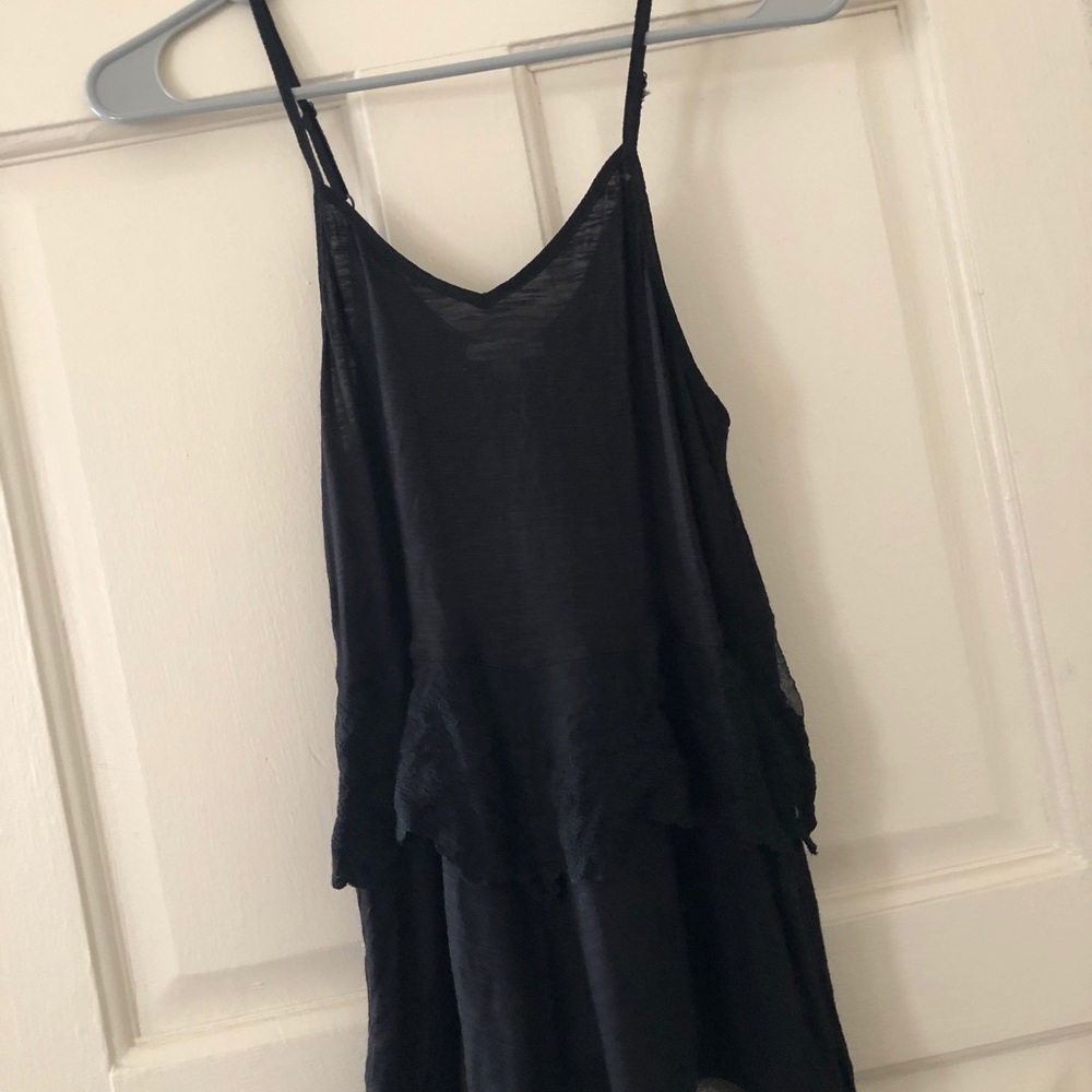 Ruffle lace black tank top